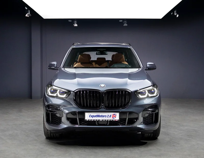 SUMMER PRIVÉ OFFER • 5,295x60 • 0% DP • 2023 BMW X5 40i M-Sport • BMW Warranty + Service • GCC63156993733890114