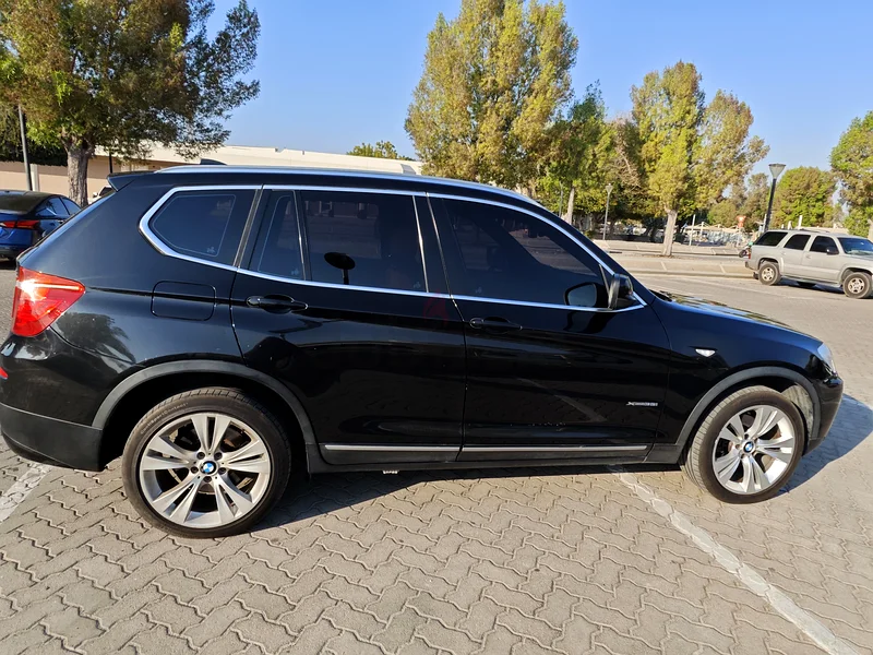 نسخة بي إم دبليو X3 من مجلس التعاون الخليجي Xdrive35i63161069033346111
