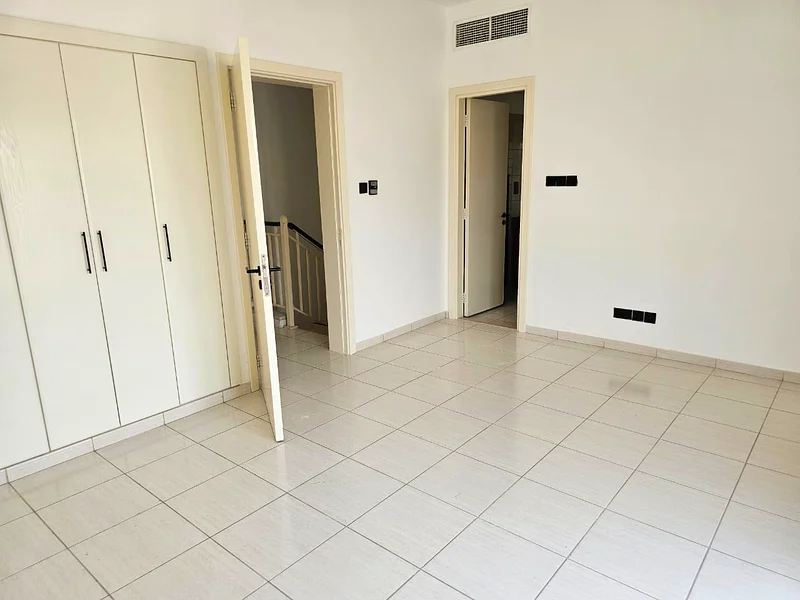 Upgraded 3BR | Type 3E | Vacant63729217228161112