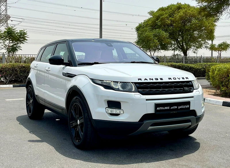 Land Rover  Evouge Full option with services  history  no paint Accident63152291067010114
