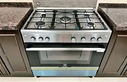 Electrolux 5 Burner Full Gas Cooker 90 by 60 cm premium Quality