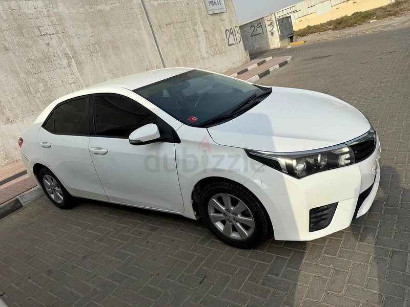 تويوتا كورولا 2015 نظيفة63167560957698113