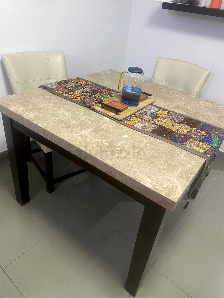 Dining set for 4 people63179388980481112