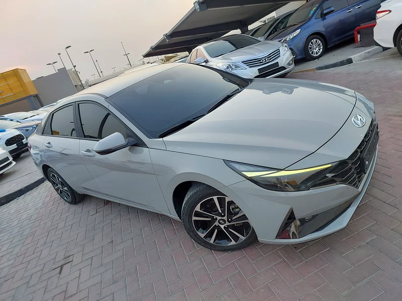 Hyundai Avante 2021 number one without sunroof63169913786627111