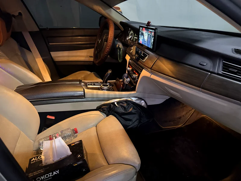 Top clean 740LI executive full option63156542428801113