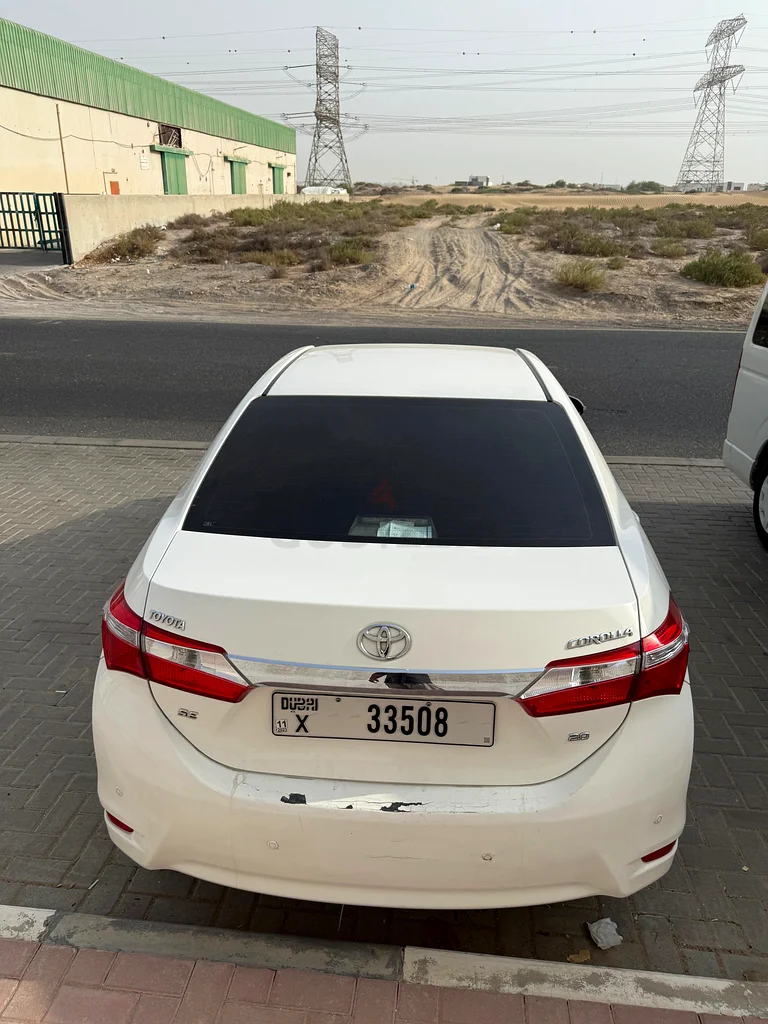 تويوتا كورولا 2015 نظيفة63167560957698112