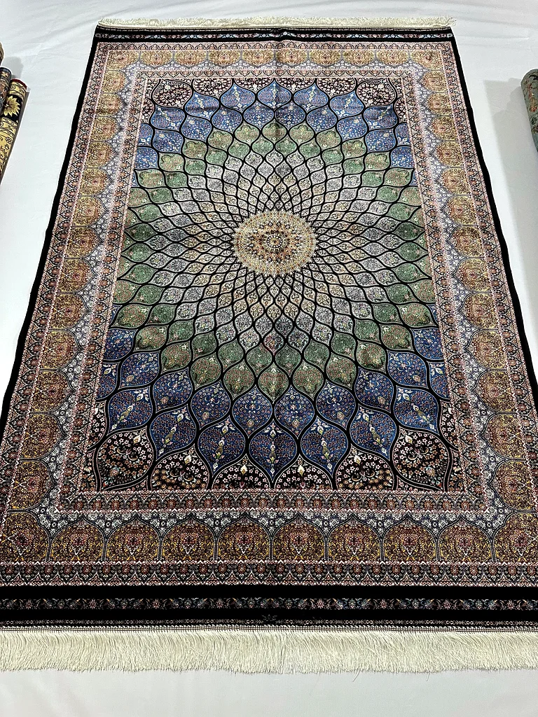 151 × 225 سم | سجادة فارسية حريرية جديدة مذهلة من علامة جومباد، جديدة بالكامل63221850154114118