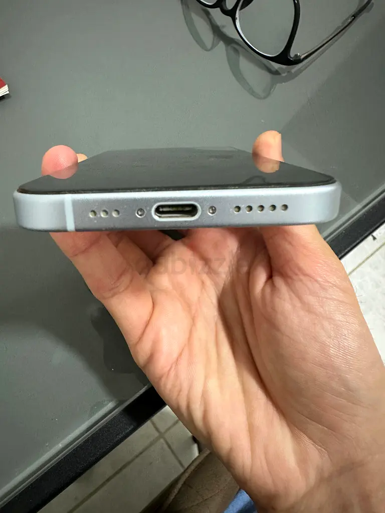 iPhone 1563213940847489112
