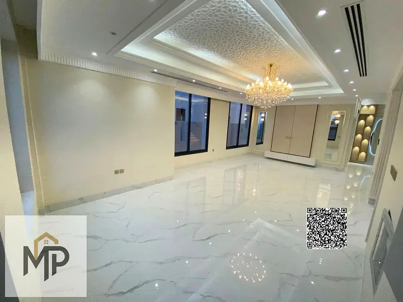 فيلا فاخرة بتصميم كلاسيكي في موقع متميز أمام كومبوند أزها، وبسعر يشمل رسوم التسجيل ورسوم الملكية.63899448153603112