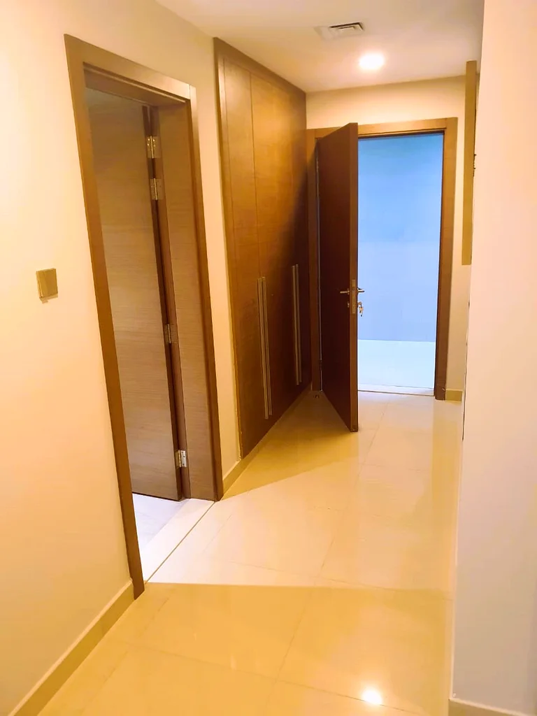 شقة فاخرة من غرفة نوم واحدة بتصميم عصري أنيق63886421941763113