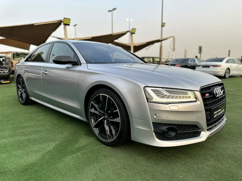 (2016) AUDI S8+ //EXCLUSIVE// GCC FULL OPTION - EXCELLENT CONDITION-63227251225602113