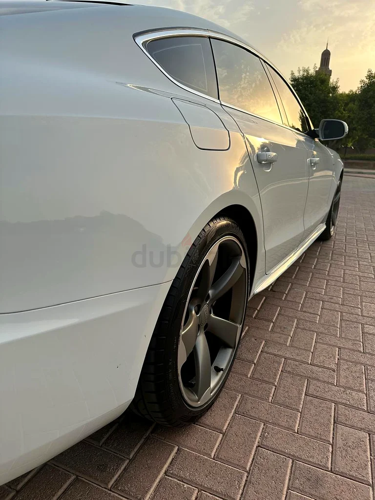 أودي A5 - 50 TFSI كواترو - إس لاين - رياضية، عالية الأداء - محرك V663149115609987113