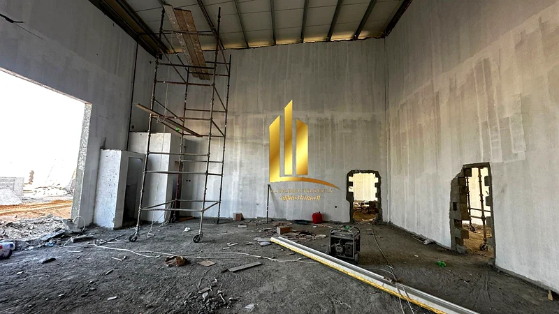 An investment opportunity in Saja'a. A 14,500-square-foot warehouse is under construction63195602977282114
