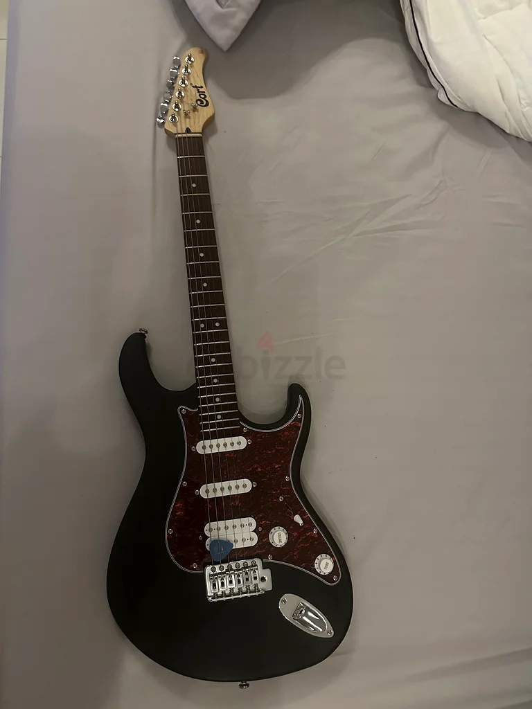 Cort G Series Electric Guitar – Brand New Condition!63231193700225119