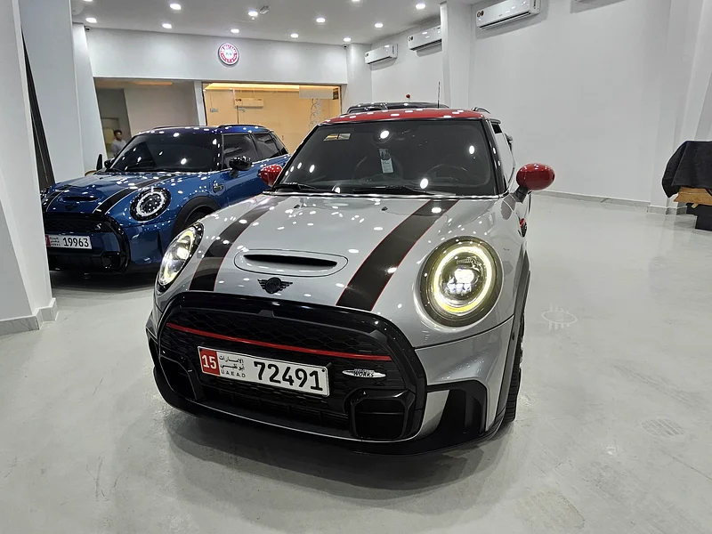 JCW مني كوبر S خليجي 2023 تحت الضمان بدون حوادث أو صبغ631771032381471129