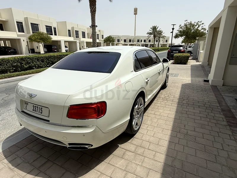 Bentley Flying Spur63135492182787112