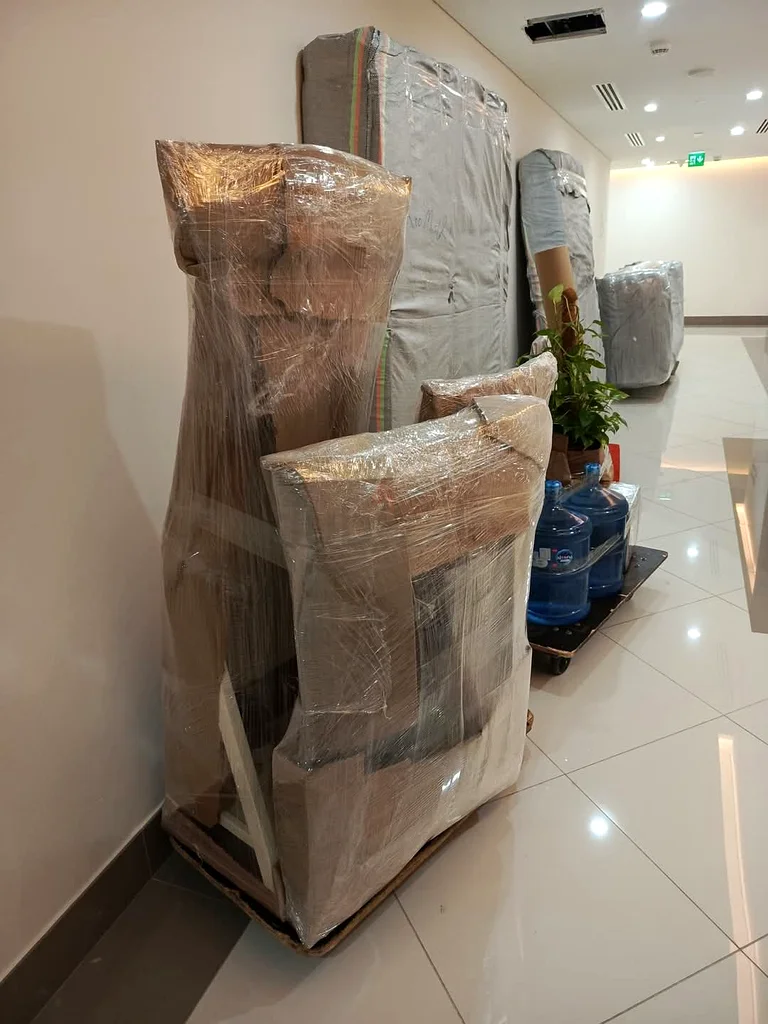 خدمات نقل منخفضة التكلفة في أبوظبي تبدأ من 300 درهم بخصم 70٪63219833171330114