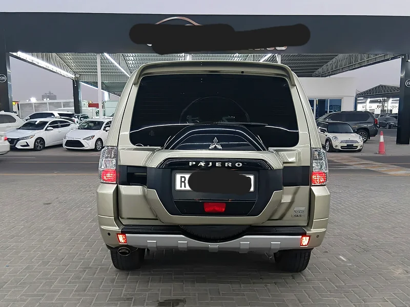 Pajero GLS 2016 model, Gulf specification, excellent condition, clean, full specifications number 1.63173122454658114