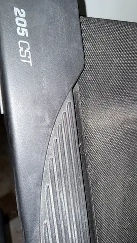 ProForm 205cst Treadmill - Perfect for Home Workouts!