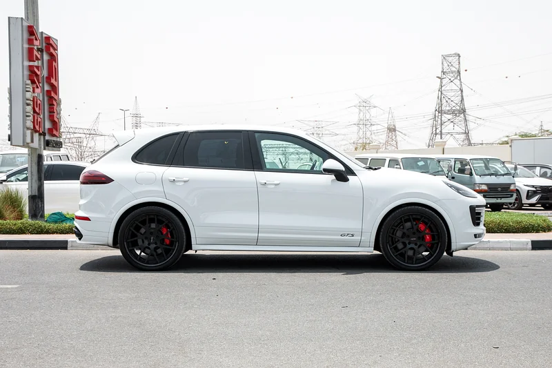 2016 Porsche Cayenne – White | Only 64,000 KM |  Pristine Condition63150479879169113