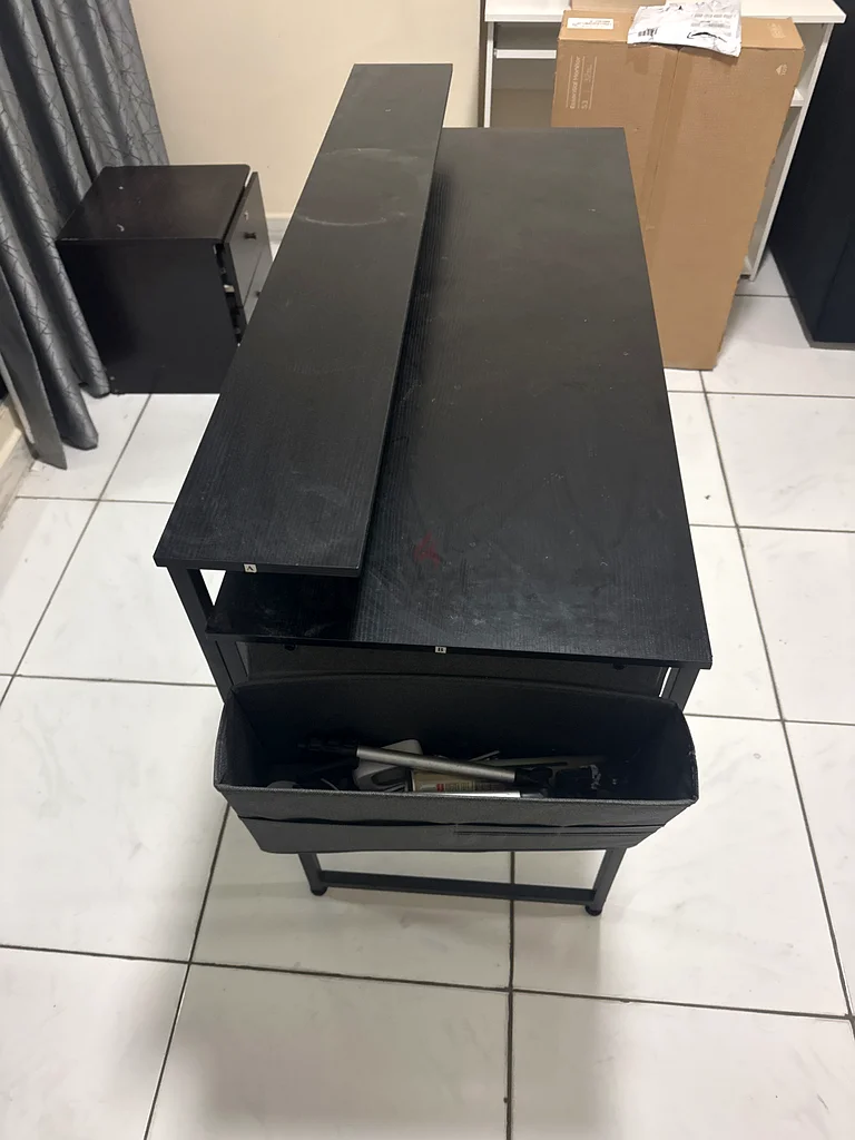 Stylish Black Office Desk for Sale63217326791299111