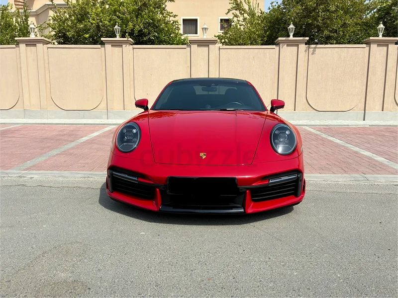 Porsche 911 Turbo , GCC, WARRANTY, Mayor service just done63232139820547112