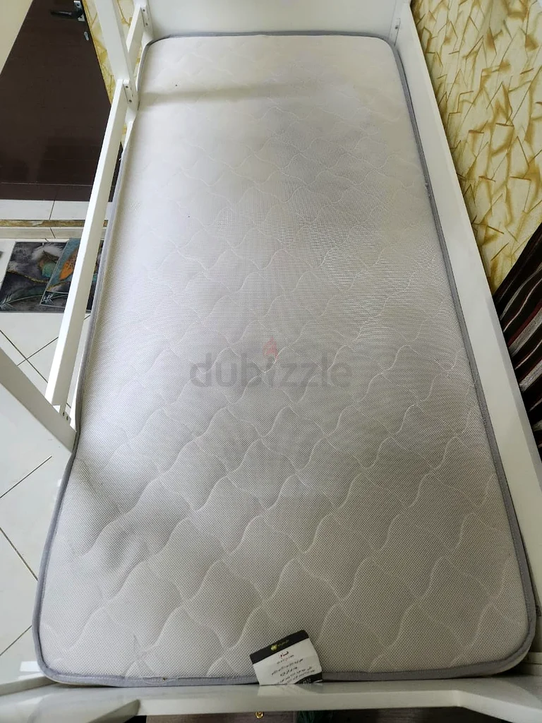 سرير بطابقين63218314429442112