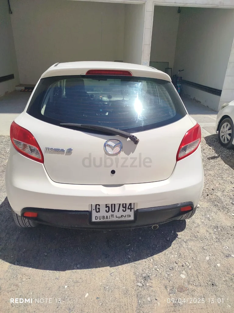 سيارة مازدا 2 للبيع في الشارقة63174777673217114