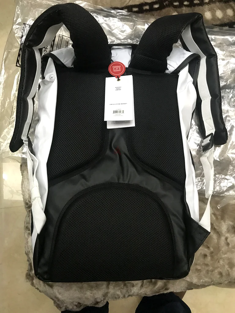 High-Quality Sports Equipment Bag - Perfect for All Activities!63241668585985111