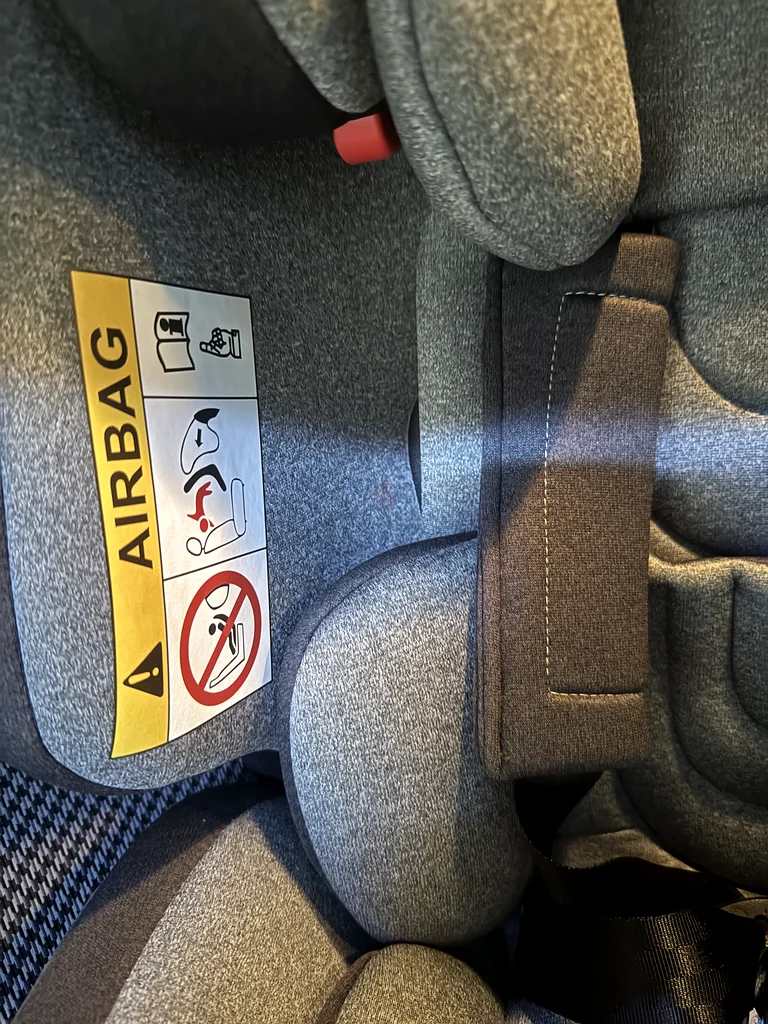 Safe and Stylish Nania Car Seat for Your Little One!63230707735042111