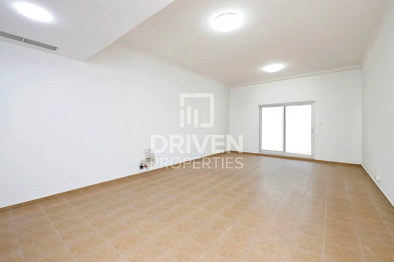 Huge Layout | Private Garden | Prime Location63915362738305113