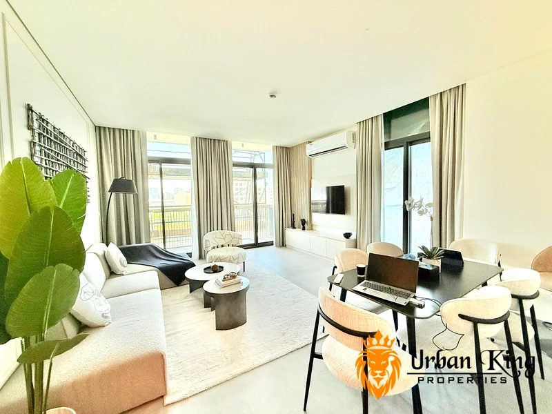 LUXURY | PRIME LOCATION | 0 COMMISSION64032580196225110