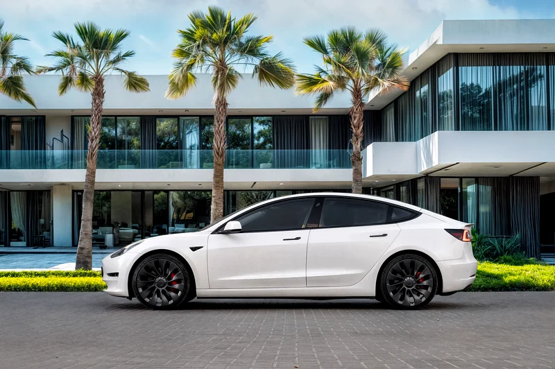 2,154 P.M  | Model 3 PERFOMANCE | 0% Downpayment | AGENCY WARRANTY!63156040522499111