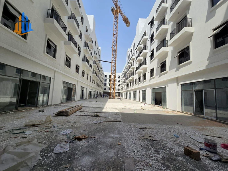 With a 20% down payment, own a studio in the best areas in Ajman. Excellent location directly on Sheikh Mohammed bin Zayed Road. Freehold for all nati63256057443715113