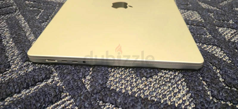 ماك بوك برو 16 برقاقة M163254996196611112