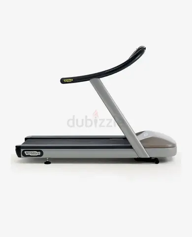 Technogym Jog 700 LED Treadmill ‍️
Top-quality cardio machine from Technogym