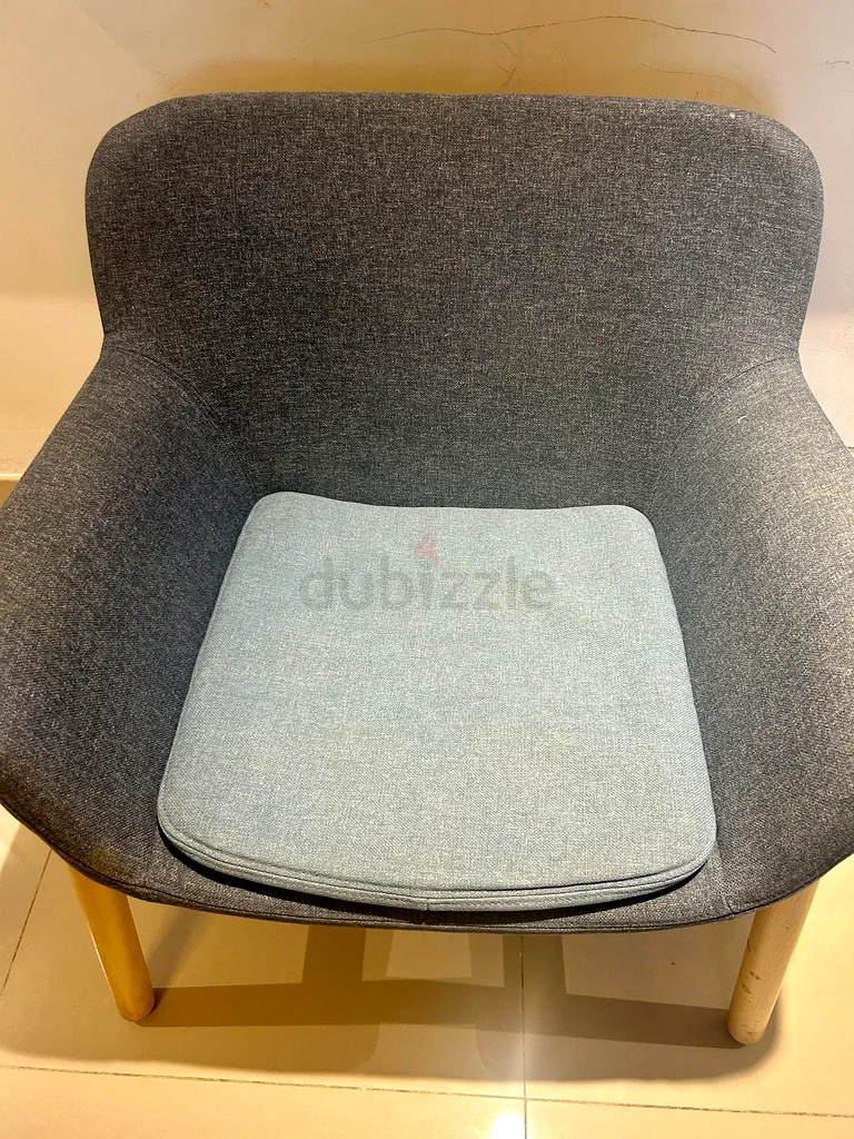 Stylish and Comfortable Chair63217331549697113