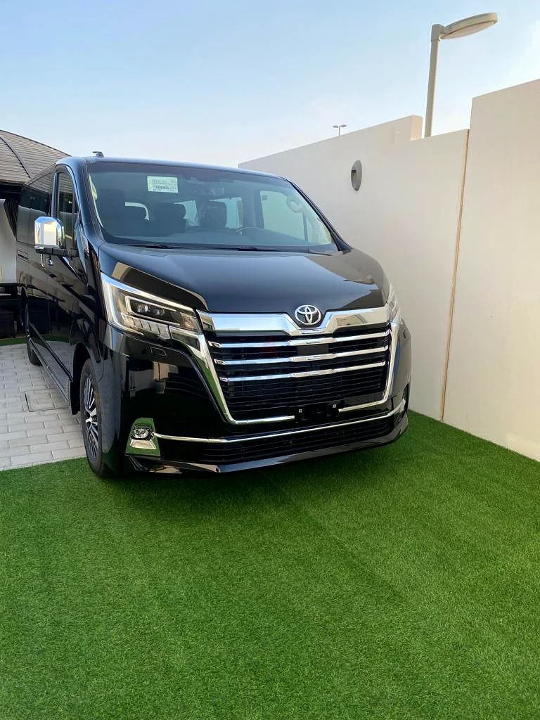 Toyota Granvia Premium 2025, V6 3.5L, Brand New, Full Options, GCC Specs from Al Futtaim63157885969921114