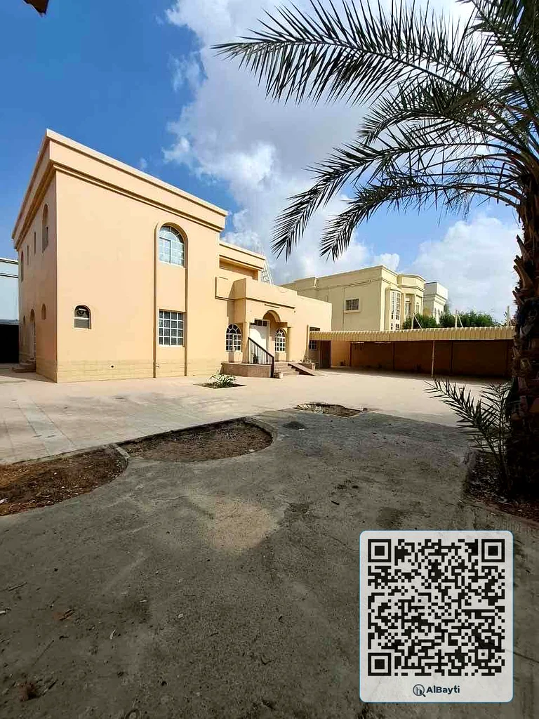 Good quality big size good location villa for sale63870241305218112