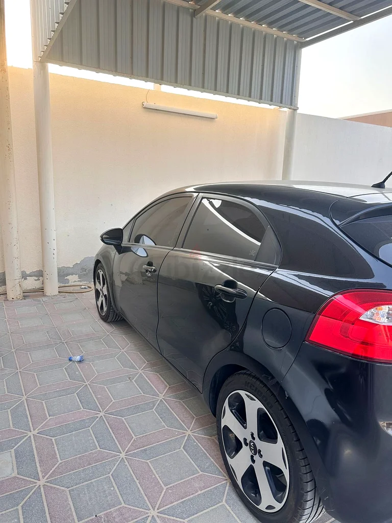 KIA RIO63225701850627111