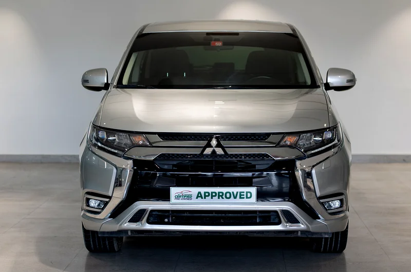 MITSUBISHI OUTLANDER HYBRID 202063155552843138112