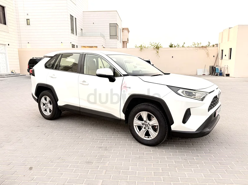 تويوتا راف4 هجين | 2020 | خليجي | 92000 كم63166156969603114