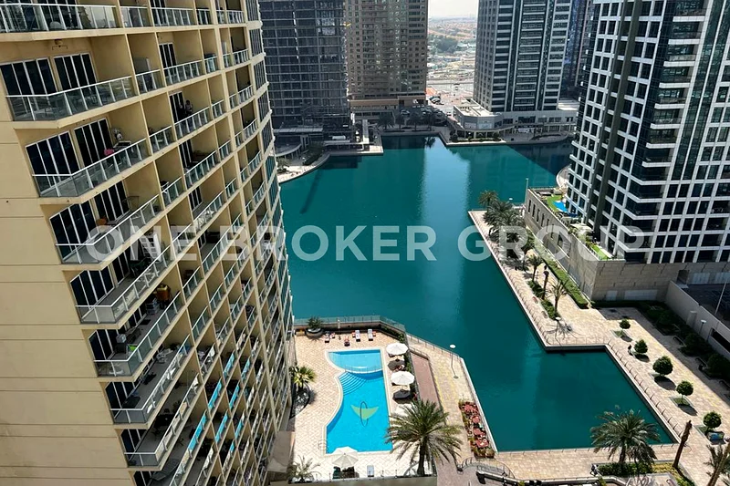 بنتهاوس مع مسبح خاص وإطلالة جزئية على البحيرة63228291025154111