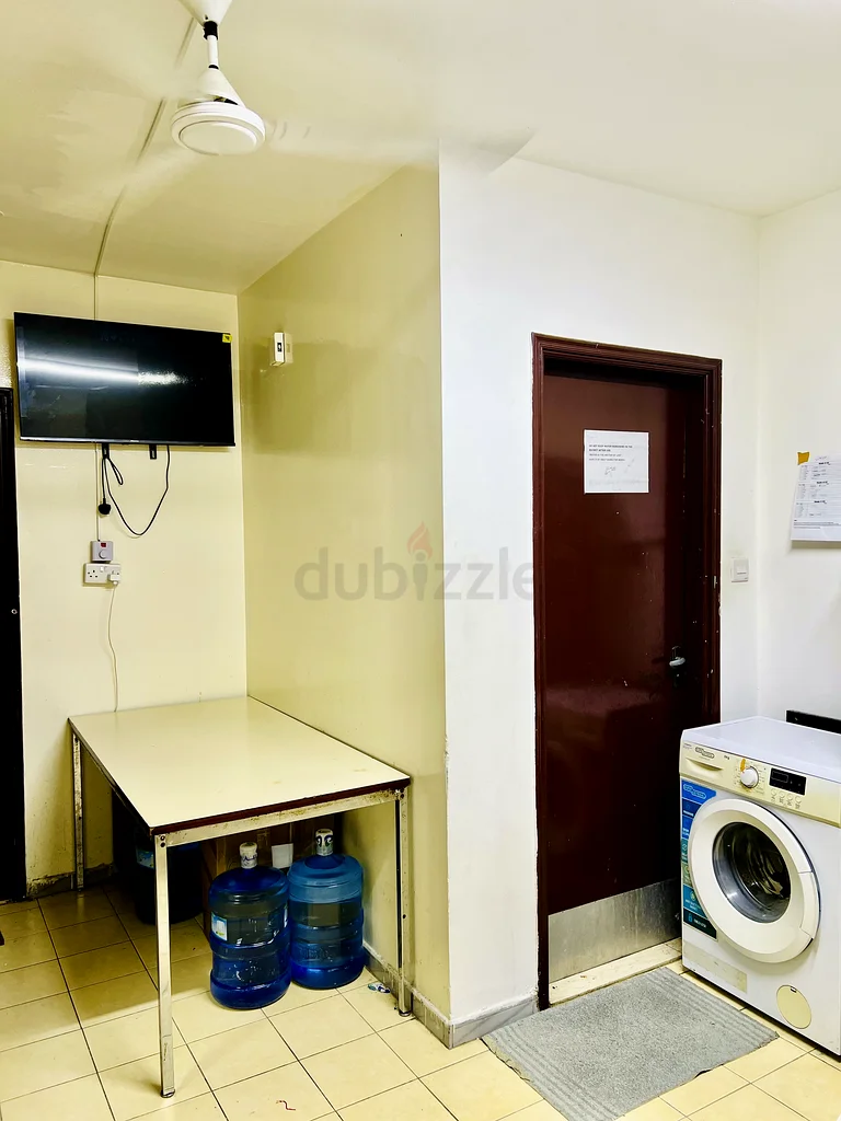 مساحة سرير تنفيذية متاحة للعزاب المسلمين من كيرالا أو كارناتاكا.63796580167937113