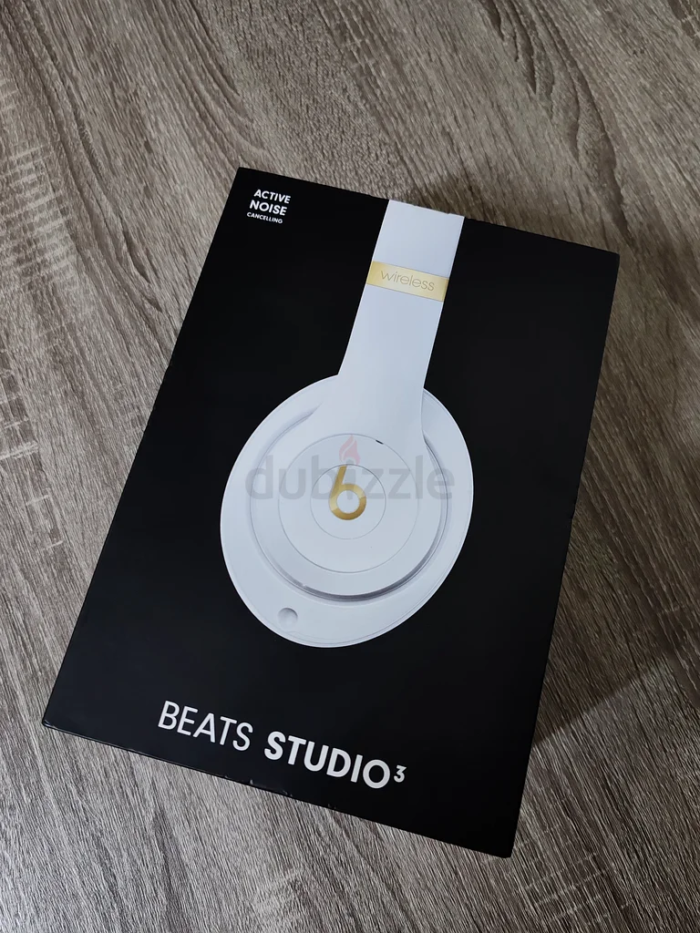 Studio3 Wireless Over-Ear Headphones With ANC Mic White63261281923075112