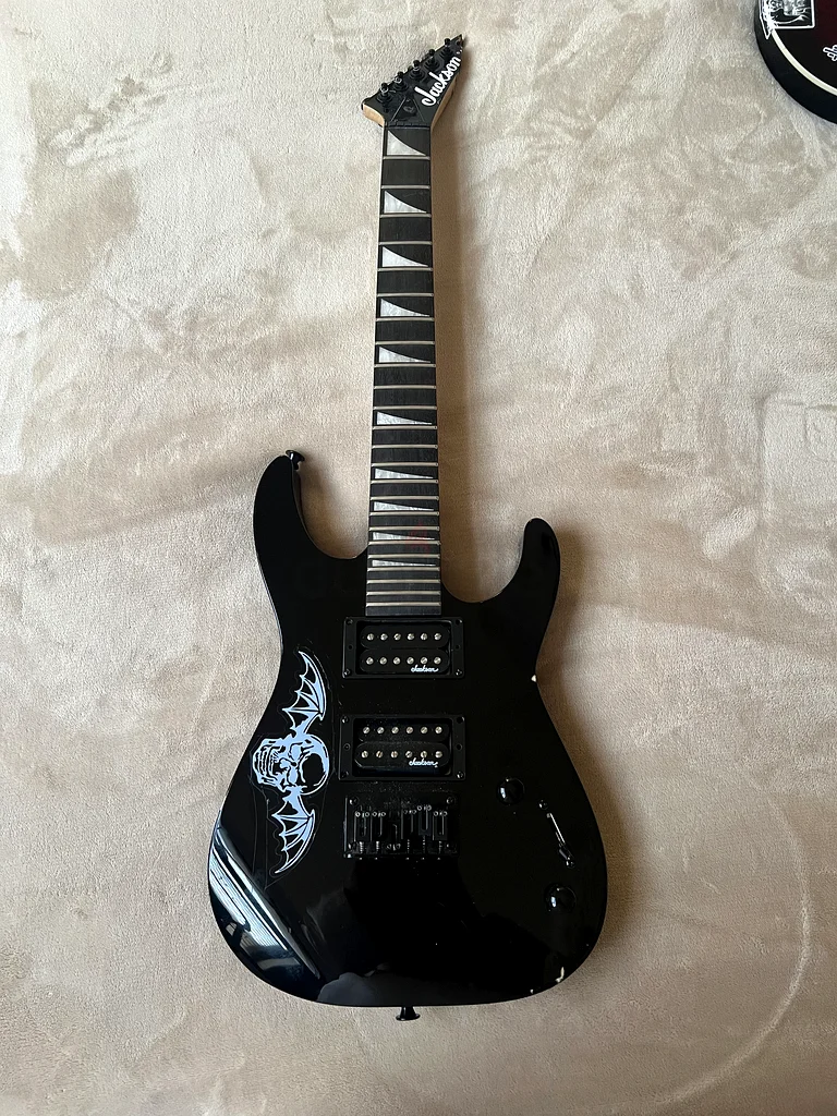The guitar is good for mental health, but my father took it away from me.63227805207171113
