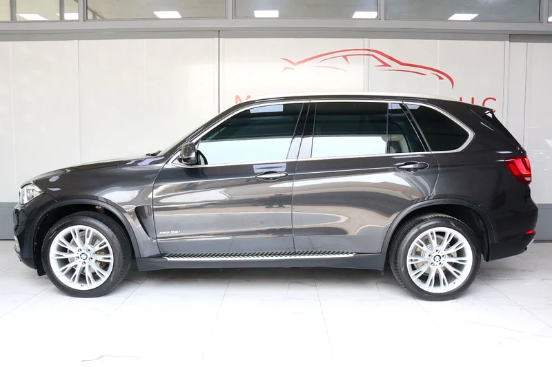 BMW X5 35ix Luxury Line GCC in Stunning condition63156993768321114