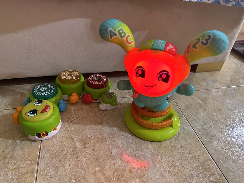 Fisher-Price DJ Bouncin Beats Learning Toy - Fun and Educational!63230708266626113