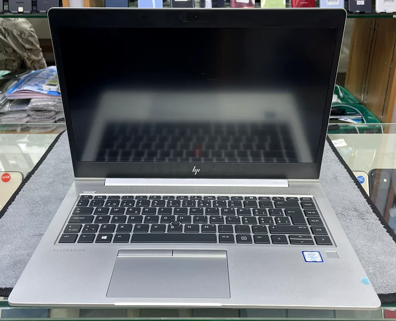Laptop63167117872641111