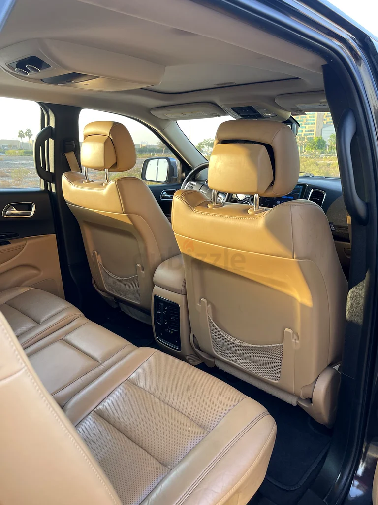 2011 Dodge Durango Citadel , 7 seats, 5.7 L HEMI V8, GCC spec63226744019457114